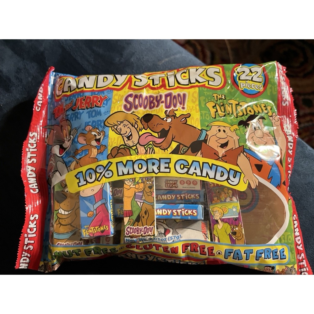 Candy Cigarettes Sticks 2 oz 22 Count Tom Jerry Scooby Doo Flintstones BB 0429